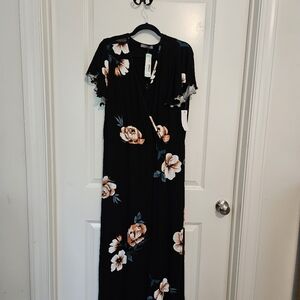 Loveappella Black and White Sheath Dress Short Sleeve Crew Neck